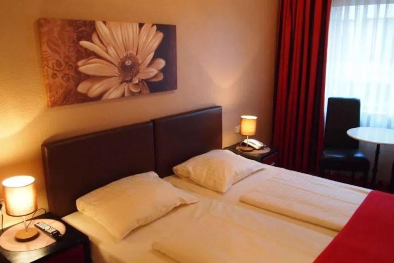 Hotel Imperial Гамбург Экстерьер фото