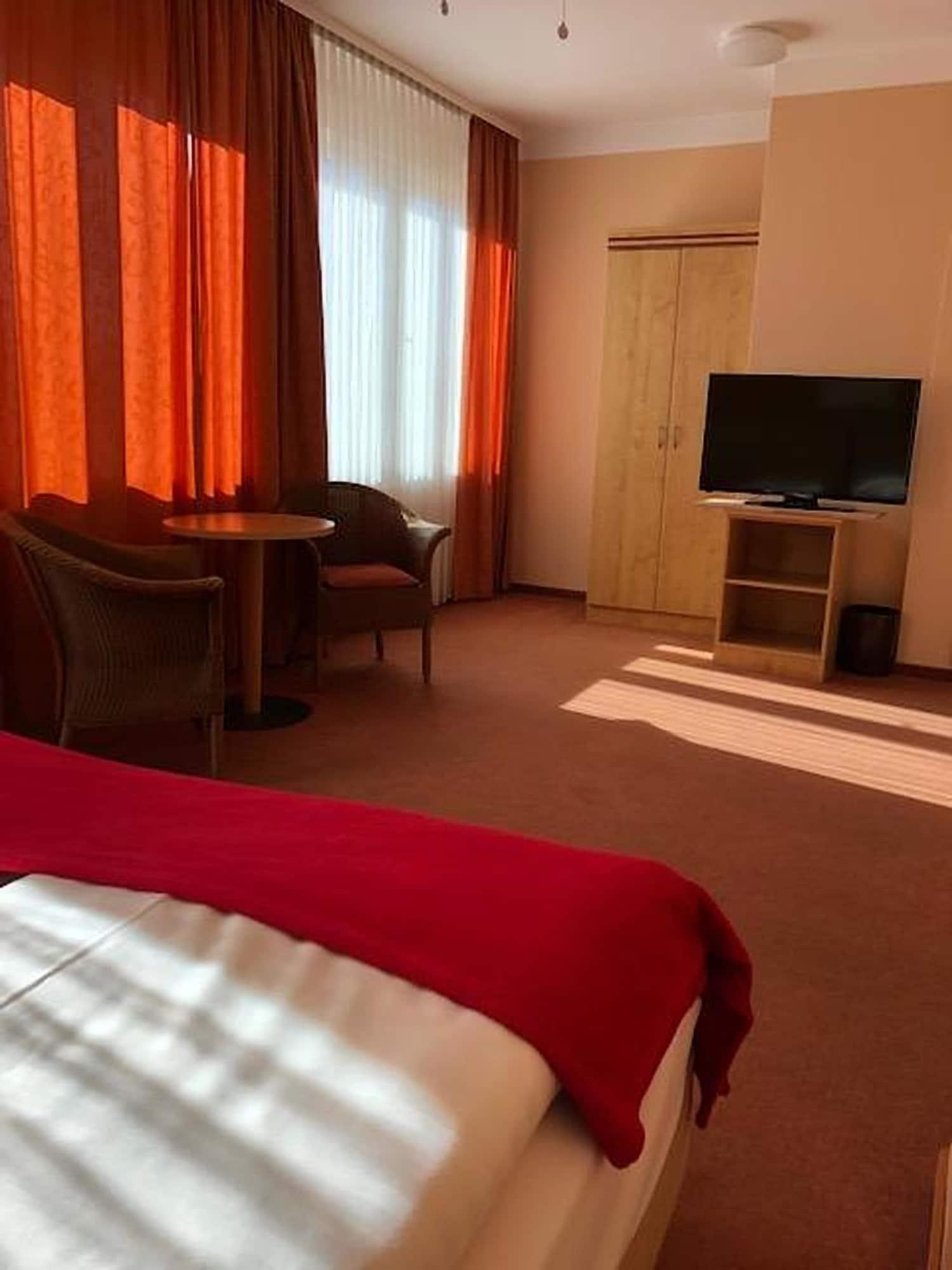 Hotel Imperial Гамбург Экстерьер фото